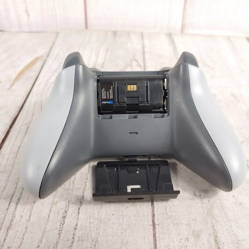 SEE JOYSTICKS - Microsoft Xbox One Wireless Gray / Green Controller 1708 TESTED